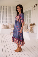 Eve Lace Midi Dress - Laney