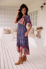 Eve Lace Midi Dress - Laney