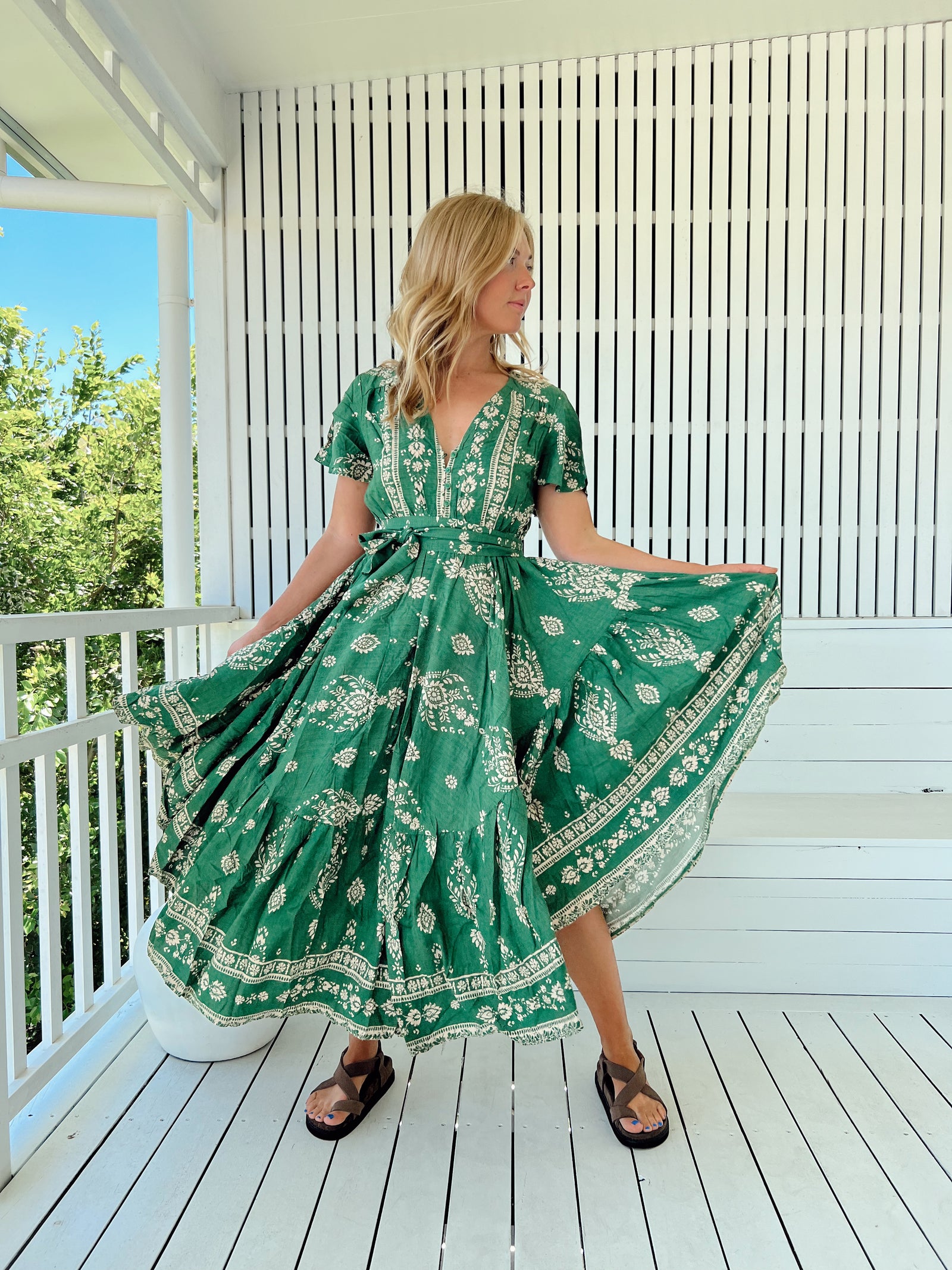 jaase taurus maxi dress Jaase Sea Mist Print Taurus Maxi  Whiskey and Wildflowers