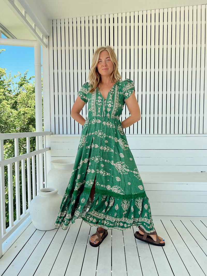 Carmen Maxi - Kiva