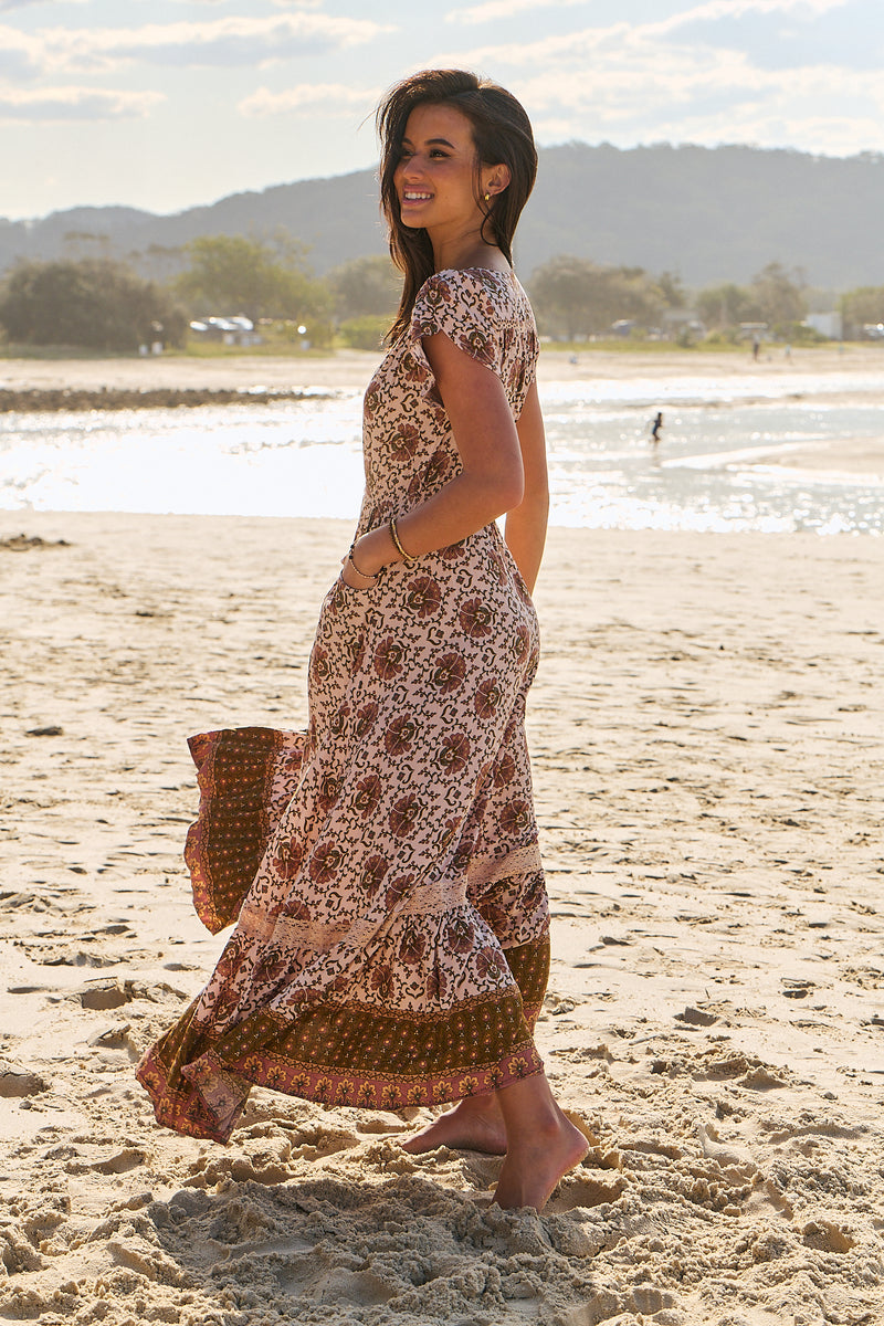 Carmen Maxi - Wild Gypsy