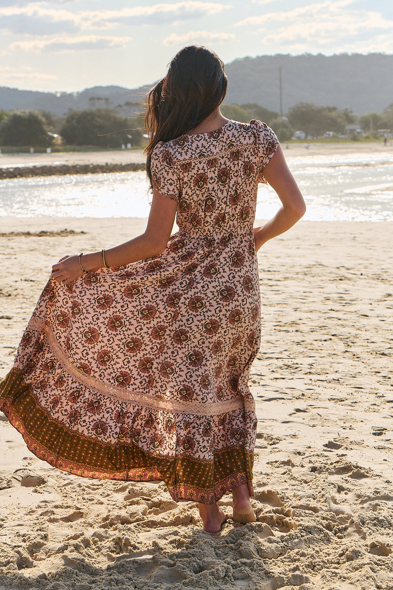 Carmen Maxi - Wild Gypsy