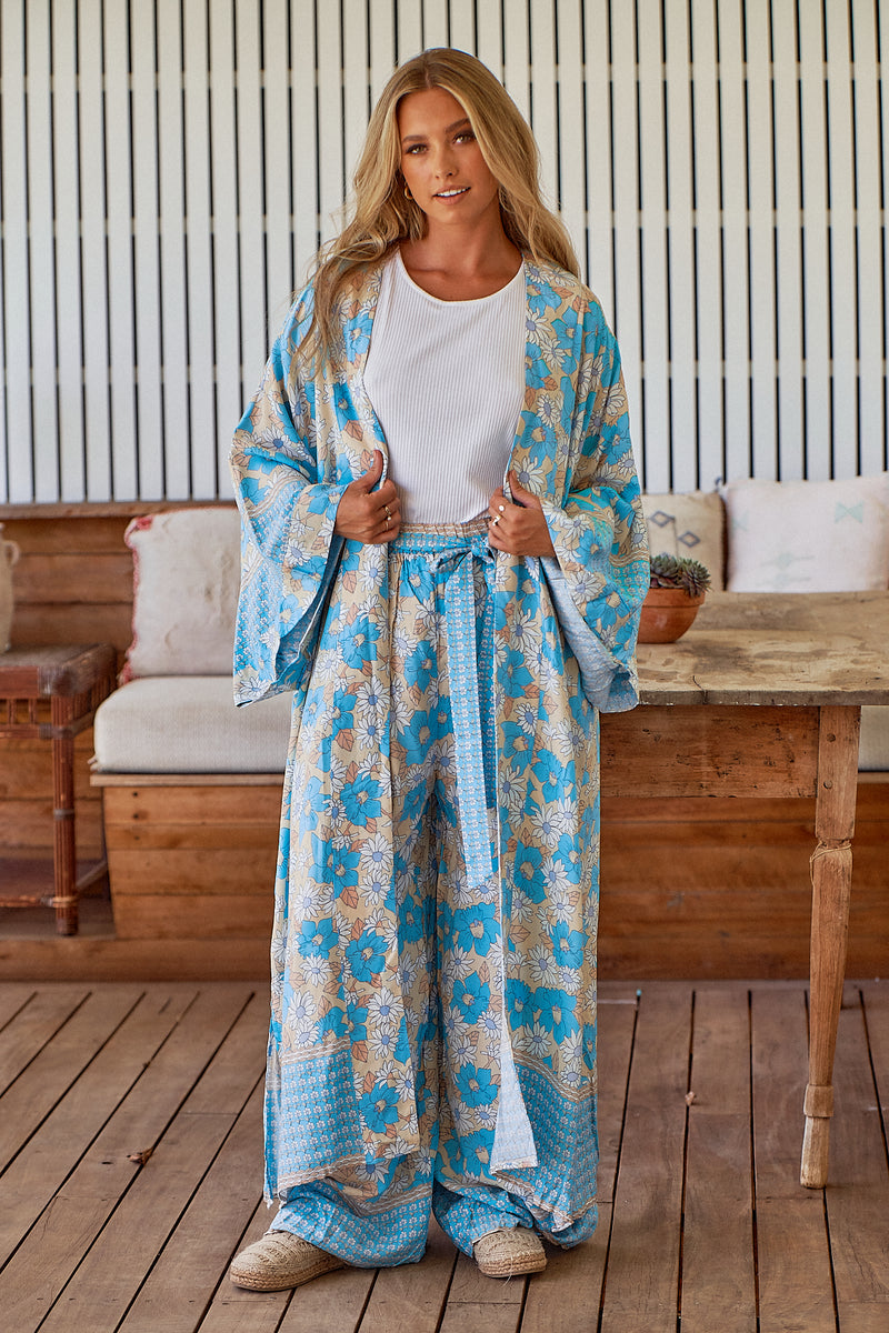 Gallery Kimono - Swan River Daisy