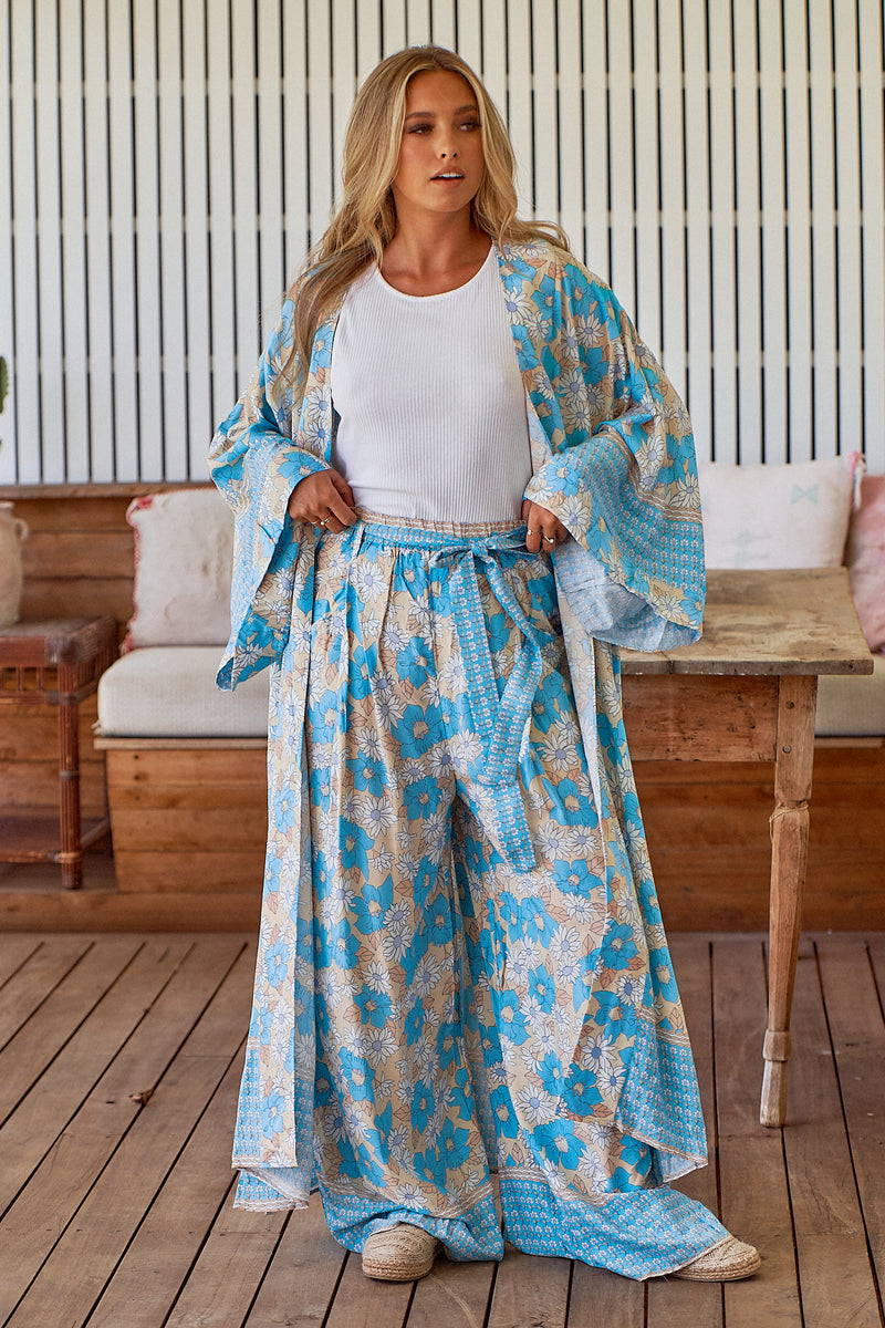 Gallery Kimono - Swan River Daisy