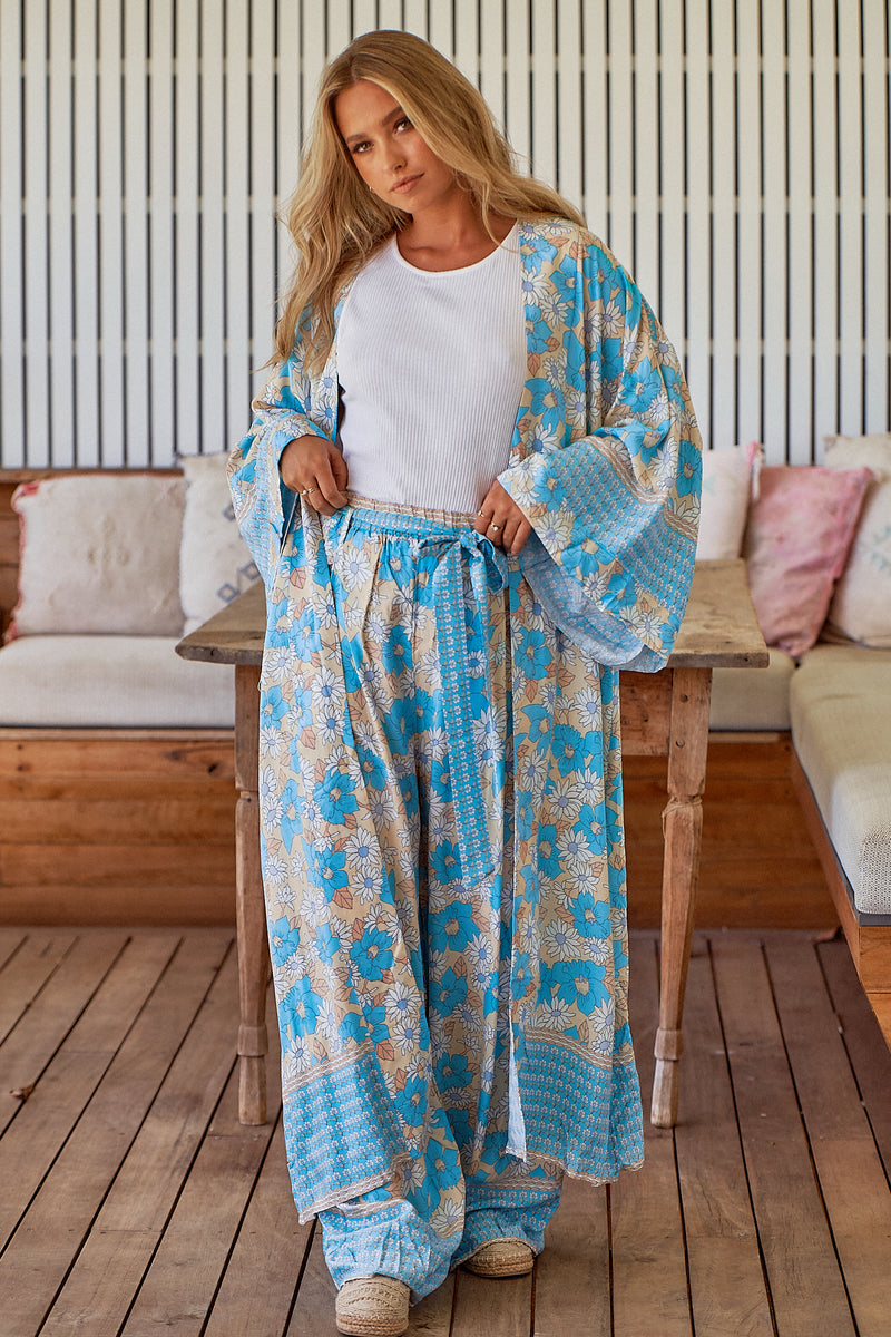 Gallery Kimono - Swan River Daisy