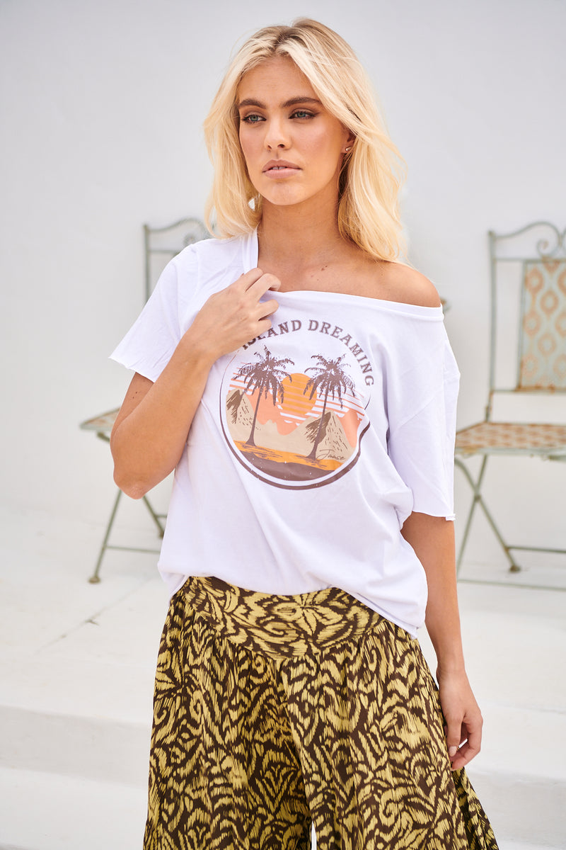 Vintage Tee - ISLAND DREAMING ~ White