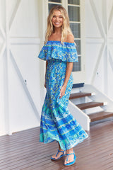 Ariel Maxi  - By the Sea