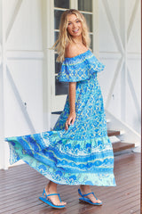 Ariel Maxi  - By the Sea