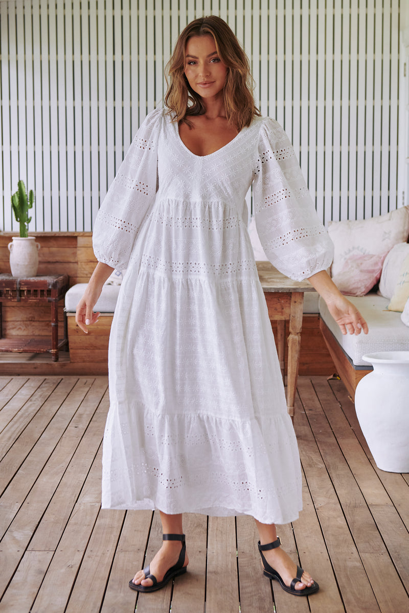 Kelsie Maxi Dress- White Te Amo