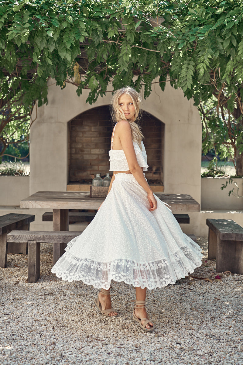 Jordyn Top & Vela Skirt Set - Snow White Lace – Arizonia Rose